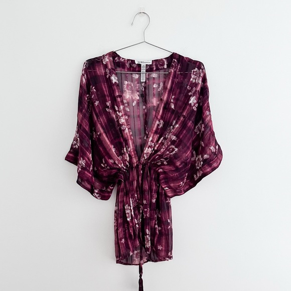 BCBGeneration Silky Boho Burgundy Floral Kimono NWOT - Picture 1 of 8